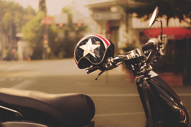 when to replace a motorcycle helmet
