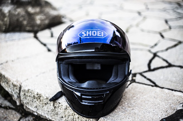 Shoei Qwest Helmet Review – Moto Helmet Beginner
